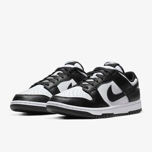 Nike Dunk Low Retro in Black/White